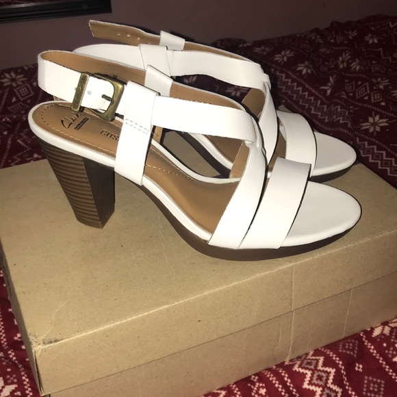 clarks heels white